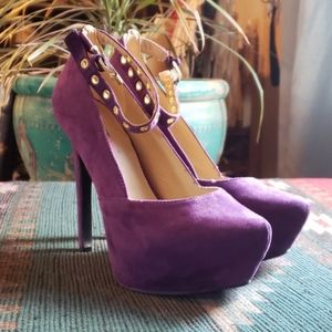 Elegant Purple Stilettos